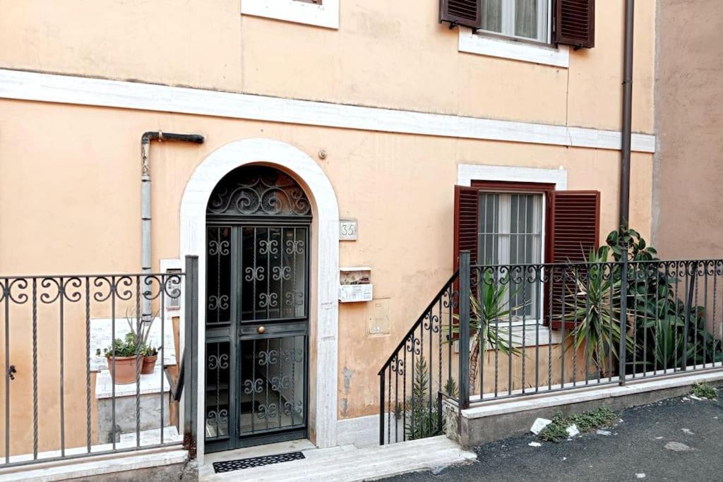 Living Apartment Rom